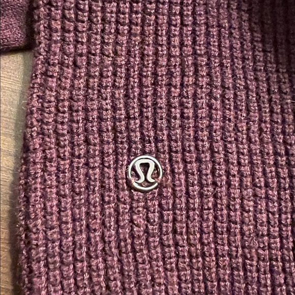 LuLuLemon Waffle sweater top-EUC - Picture 7 of 8